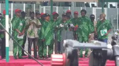 Aworan awọn ẹgbẹ oṣiṣẹ ni Gbagede Eagle Square, l'Abuja