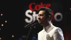 عاطف اسلم