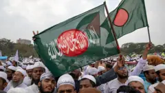 অভ্যুত্থানের পর বাংলাদেশের রাজনীতিতে ডানপন্থিদের উত্থান নিয়ে উদ্বেগ প্রকাশ করছেন অনেকে
