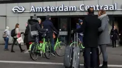 Amsterdam Merkez İstasyonu