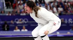 ናዳ ሓፌዝ፡ ኣብ ጸወታታት ፓሪስ መበል 16 ደረጃ ክትሕዝ እንከላ፡ ኣዝያ ሕጕስቲ ነይራ፤ ናዳ፡ ብ2016 ኣብ ሪዮ፡ ብ2020 ድማ ኣብ ቶክዮ ተወዳዲራ'ያ