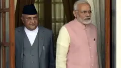 ઓલી તથા વડા પ્રધાન નરેન્દ્ર મોદીની તસવીર