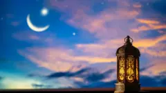 Picture wey show moon for background