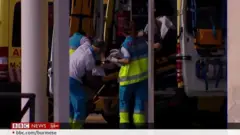 မဒရစ်မြို့တော် တစိတ်တပိုင်း လော့ခ်ဒေါင်းချ