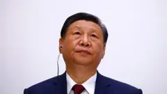 چین نے شاید امید کی تھی کہ برآمدات کے ذریعے اپنی معاشی مشکلات سے نکل آئے گا۔ لیکن اس نے ایک سال امریکہ کے ساتھ تجارتی جنگ میں گزارا ہے، اور اب اسے مشرقِ وسطیٰ میں عدم استحکام کے خدشے کا بھی سامنا ہے