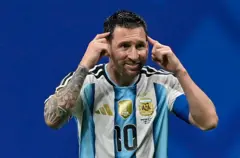 Lionel Messi vestindo camisa da Argentina