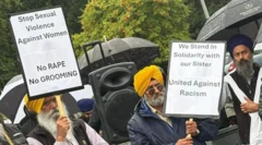 ਪ੍ਰਦਰਸ਼ਨ ਕਰਦੇ ਸਿੱਖ ਭਾਈਚਾਰੇ ਦੇ ਲੋਕ