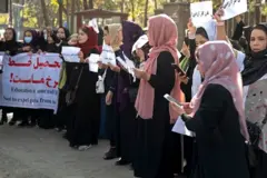لاریون 