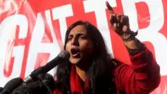 क्षमा सावंत - वर्कर्स स्ट्राईक बॅक