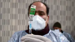 પ્રતીકાત્મક તસવીર