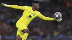 Andiree Onaanaa bara darbe waancaa kilaba Itaalii nyaate, yeroo sadi ammoo kilabasaa duraanii Ayaaksi waliin nyaate