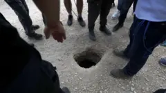 سوراخی که زندانیان از آن فرار کردند