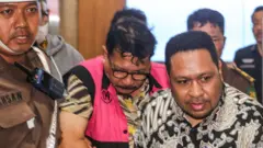 Zarof Ricar, korupsi, suap, MA