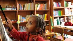 ስርዓተ ትምህርቲ