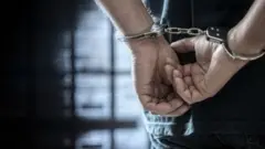 బేడీలు