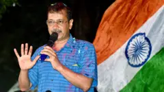 दिल्ली के सीएम अरविंद केजरीवाल