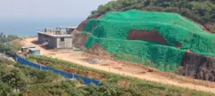 రుషికొండపై నిర్మాణాలు 