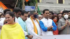 पुणे, कोरोना, भाजप, राजकारण