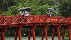 The Huc Bridge