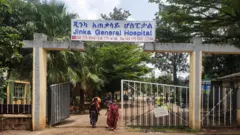 የጂንካ ሆስፒታል በር