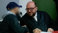 Подсудимый Дитер Ш со своим адвокатом