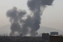 Fumaça em Teerã após ataque conjunto entre EUA e Irã