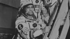 అంతరిక్షయానం చేసిన రాకేశ్ బృందం