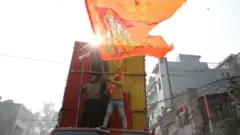 हिंदू धर्म में आस्था रखने वाले युवा