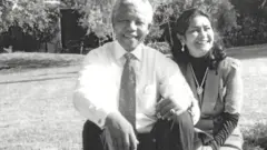 मन्डेला