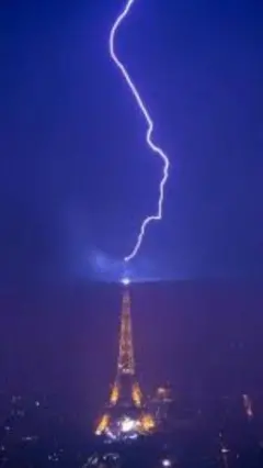 eiffil tower