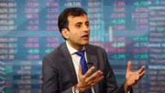 रुचिर शर्मा