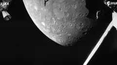 புதன் கோளின் முதல் படங்கள்