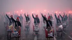 महिलाएं