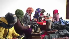 افغان مېرمنې