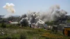 ደብዳብ እስራኤል ኣብ ሊባኖስ ዝፈጠሮ ትኪ ንሰማይ እናዓረገ