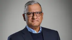 बीबीसी बोर्ड सदस्य असलेले शुमीत बॅनर्जी यांनी यासंदर्भात एक पत्र लिहिलं आहे.