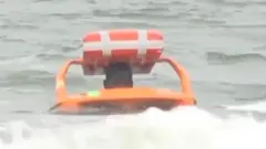 వాటర్ డ్రోన్