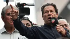 ఇమ్రాన్ ఖాన్ 