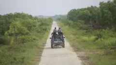ရှေ့နေချုပ်ရုံးက စုံစမ်းစစ်ဆေးဖို့ တပ်နဲ့ရဲတပ်ဖွဲ့အကူအညီနဲ့စစ်နိုင်တယ်လို့ဆို