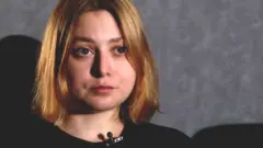 Невеста Артема, Саша Попова