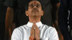 उद्धव ठाकरे
