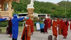 မေလ ၂၇ ရက်နေ့ ကပြန်ရောက်လာကြပြီး စစ်ကိုင်းမှာ ကွာရန်တင်းဝင်နေ