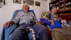 Ils sont mariés depuis 91 ans et sont toujours amoureux.