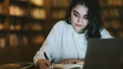 विद्यार्थी