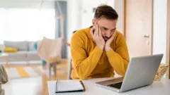 لماذا قوض العمل عن بُعد الثقة بين الزملاء؟