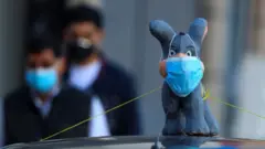मास्क