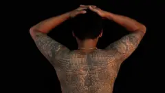 තායි භික්ෂූන් විසින් අඳිනු ලබන පූජනීය පච්චා