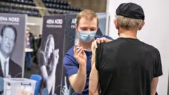 टीकाकरण कार्यक्रम