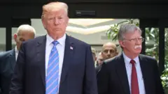 Trump y Bolton