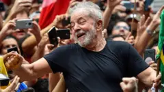 ਲੁਲਾ ਨੇ ਪਹਿਲਾਂ 2003 ਅਤੇ 2011 ਦੇ ਵਿਚਕਾਰ ਦੋ ਕਾਰਜਕਾਲ ਦੌਰਾਨ ਰਾਸ਼ਟਰਪਤੀ ਵਜੋਂ ਸੇਵਾਵਾਂ ਨਿਭਾਈਆਂ